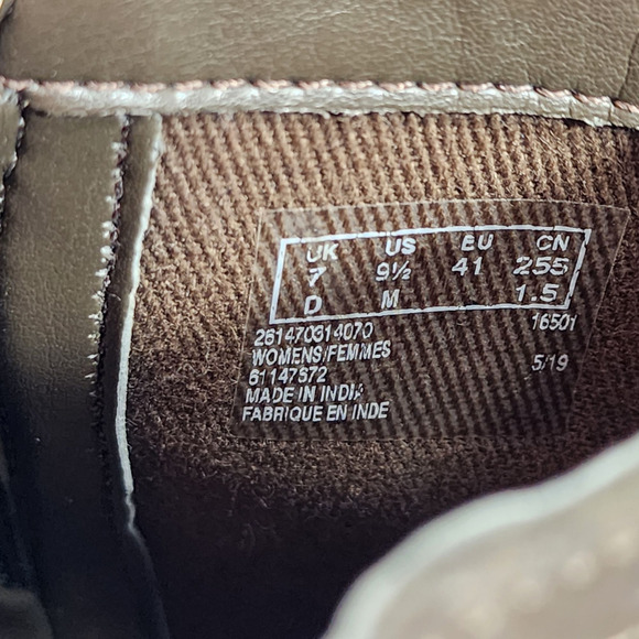 Clarks Ankle Boot Booties sz 9.5 M Women Maypearl Ramie Brown Leather 2" Western - Picture 11 of 12